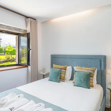 Casa D'amares Farm stay Amares