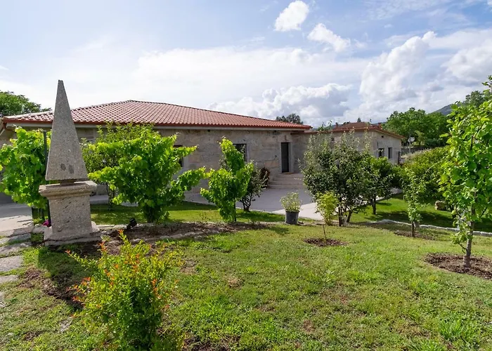 Casa D'amares Farm stay *